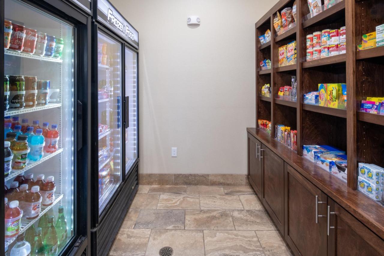 Home Away Kitchen Suites Enid Экстерьер фото