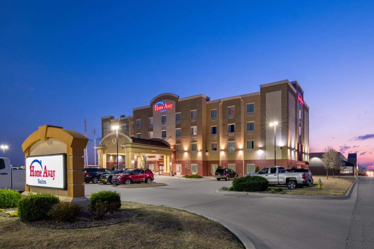 Home Away Kitchen Suites Enid Экстерьер фото