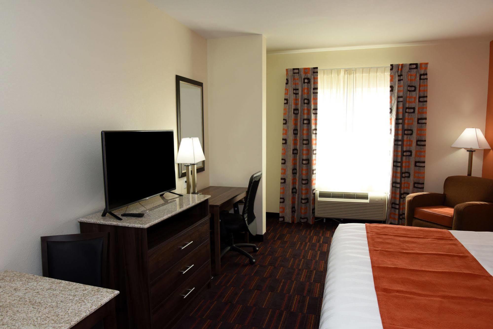 Home Away Kitchen Suites Enid Экстерьер фото